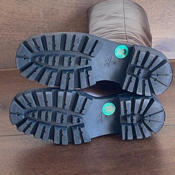 Zara Iconic Lug Heel Knee High Leather Boots Sz. 8 - Picture 10 of 16